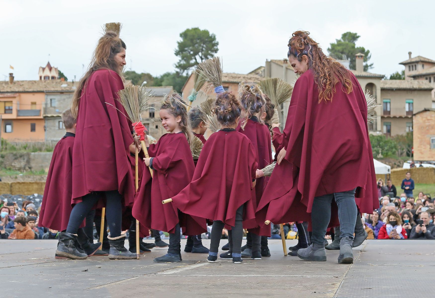 La Fira de les Bruixes de Sant Feliu Sasserra, en fotos