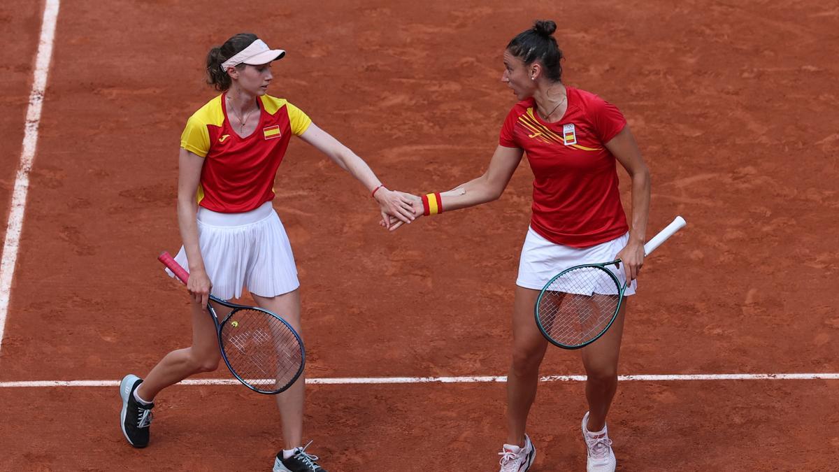 Tenis en los Juegos Olímpicos, D. Shnaider y M. Andreeva - C. Bucsa S. Sorribes Tormo, en imágenes