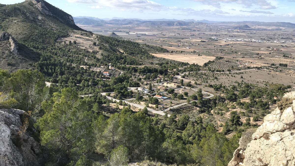 La sierra Peña Rubia de Villena.