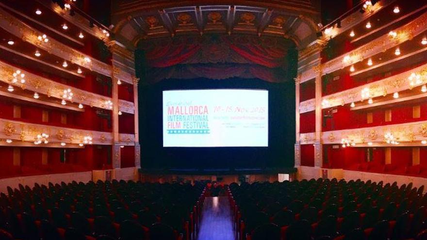 Das Evolution Film Festival wurde im Teatre Principal in Palma de Mallorca eröffnet.