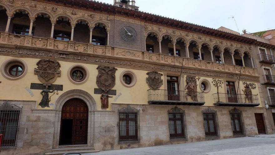 Concluye la restauración de la fachada renacentista del Ayuntamiento de Tarazona