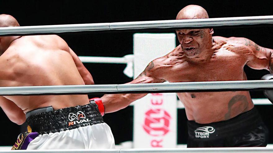 Mike Tyson vuelve al ring