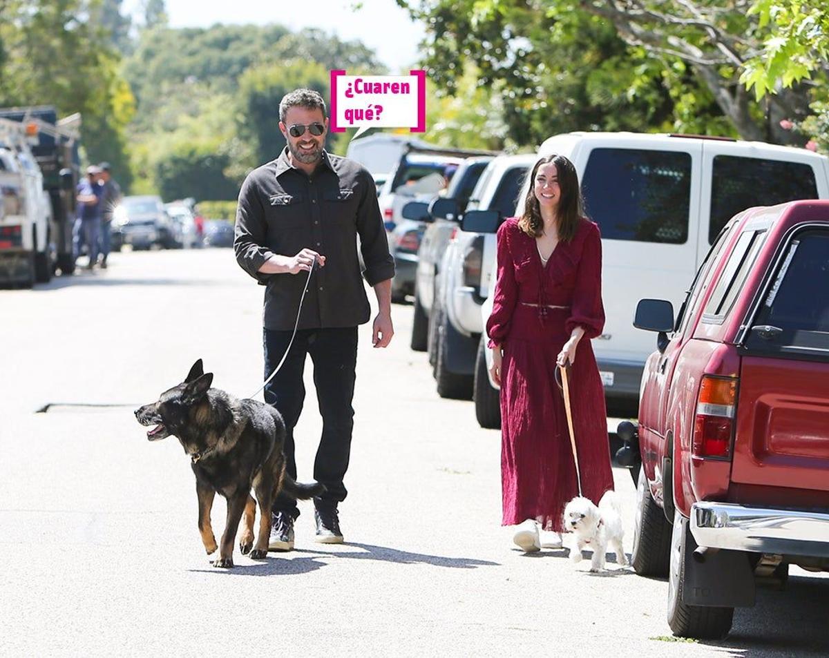 Ben Affleck y Ana de Armas de paseo