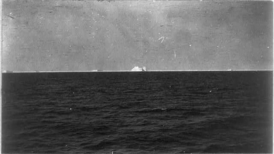 100 años después sale a la luz la foto del iceberg que hundió al Titanic