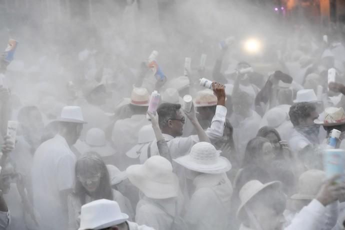 LAS PALMAS DE GRAN CANARIA  04-03-19  LAS PALMAS DE GRAN CANARIA. CARNAVAL 2019 LAS PALMAS DE GRAN CANARIA. Carnaval tradicional LPGC 2019. Polvos. FOTOS: JUAN CASTRO