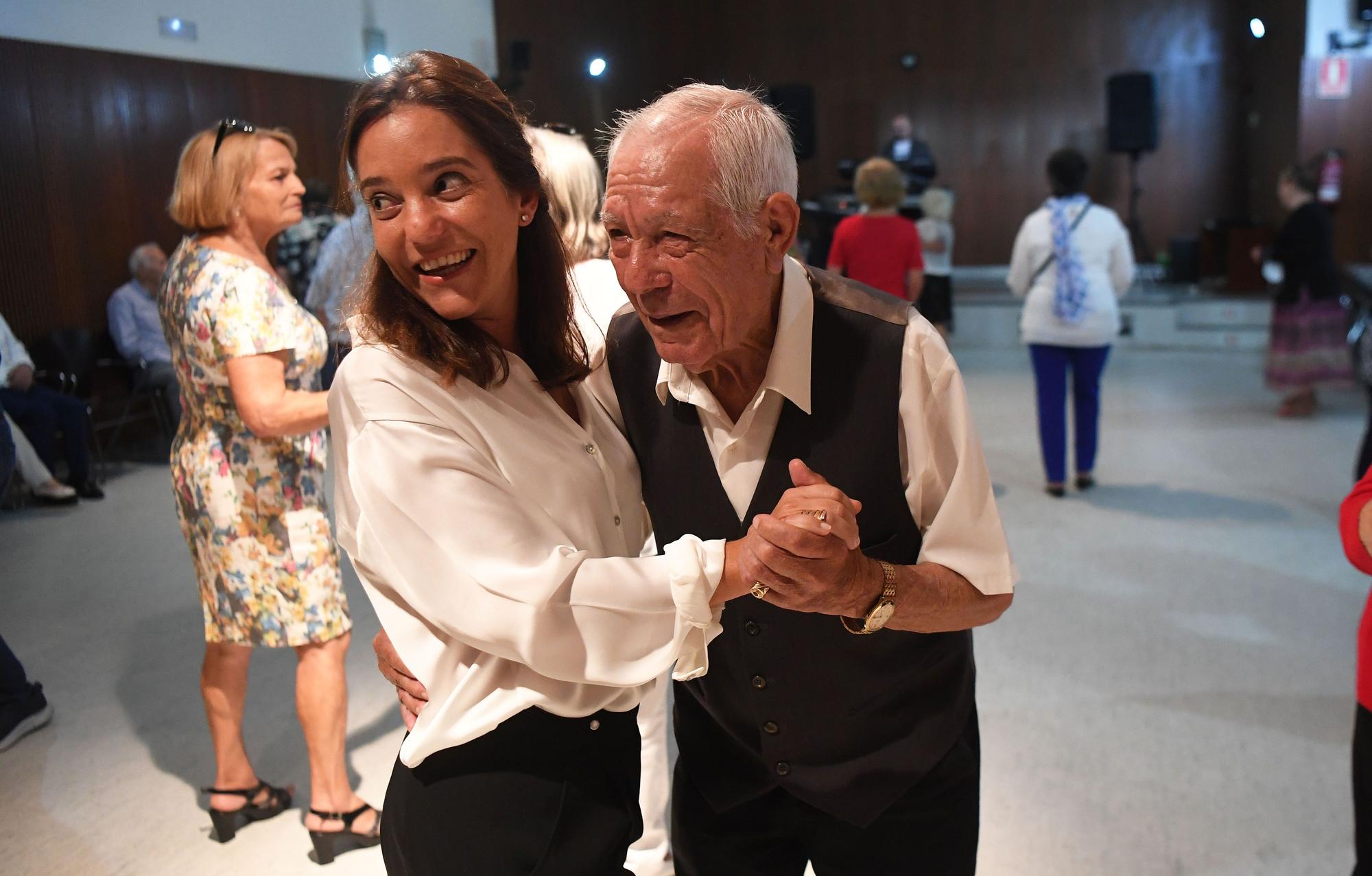 Los bailes vuelven a los centros cívicos de A Coruña