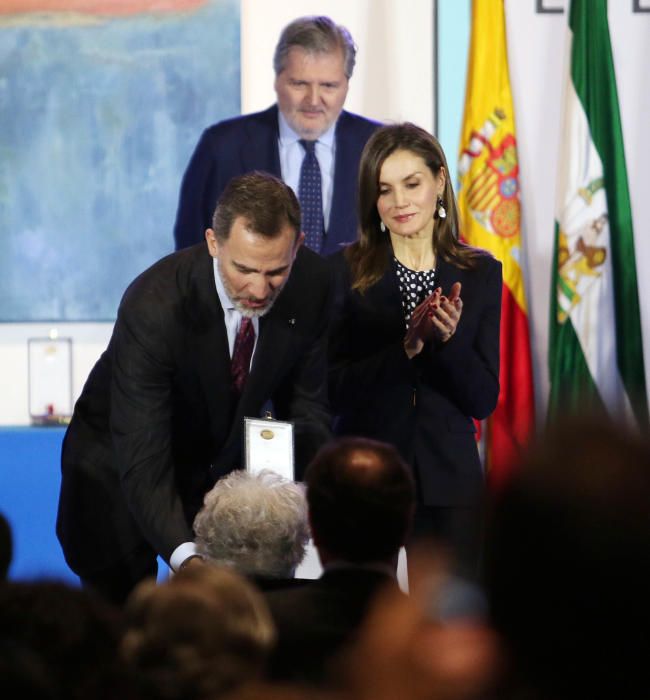 Los Reyes de España presiden la entrega de las distinciones que otorga el Ministerio de Cultura, correspondientes a 2016. José Coronado, Ricardo Darín, El Julio, Pedro Subijana o el Orfeón Donostiarra, entre los premiados.