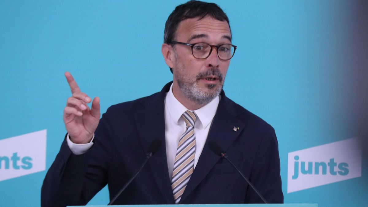 Junts acusa a Podemos de haber promovido un "chantaje" con las competencias en inmigración
