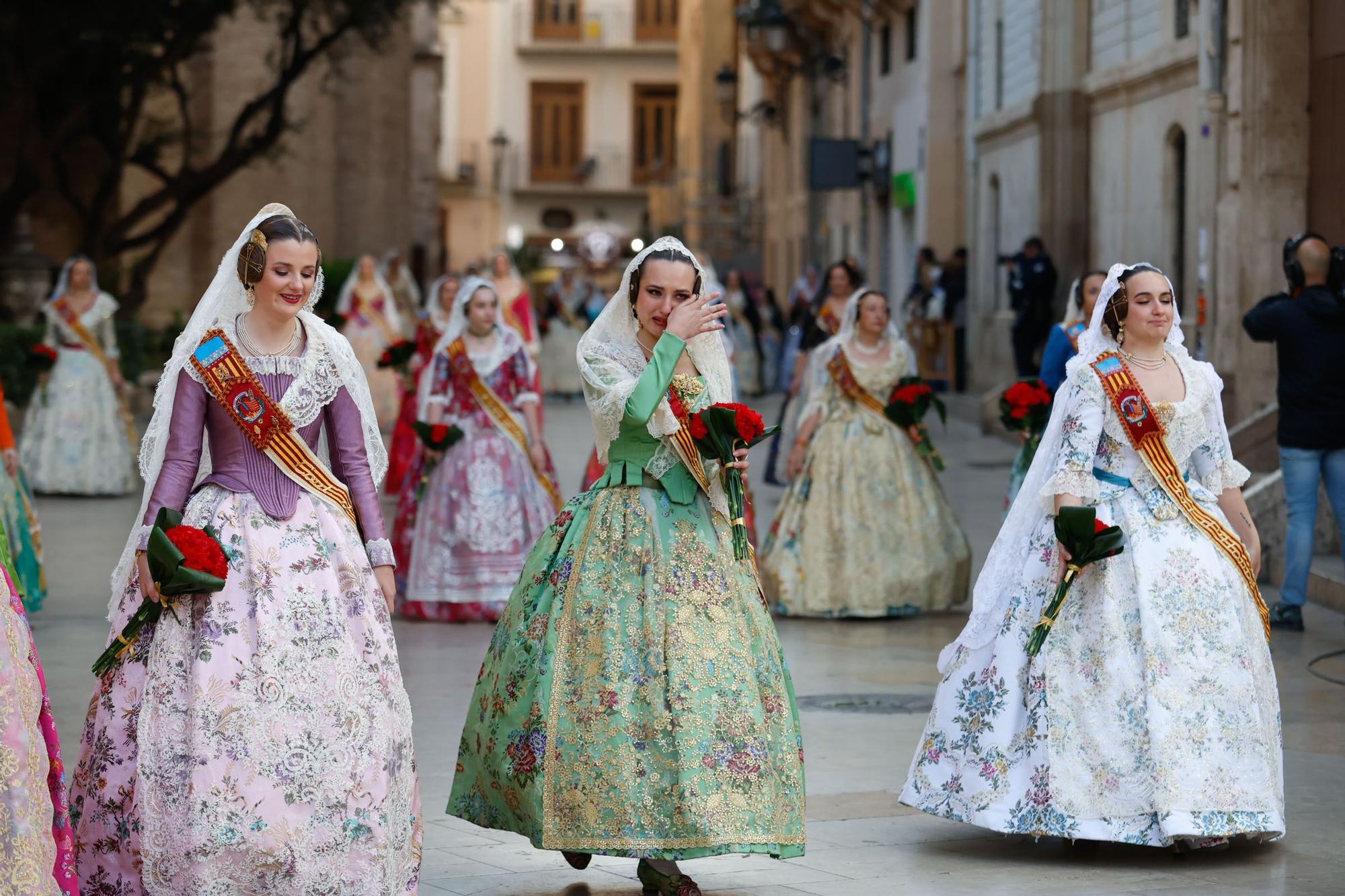 Búscate en el primer día de la Ofrenda en la calle San Vicente entre las 18:00 y las 19:00