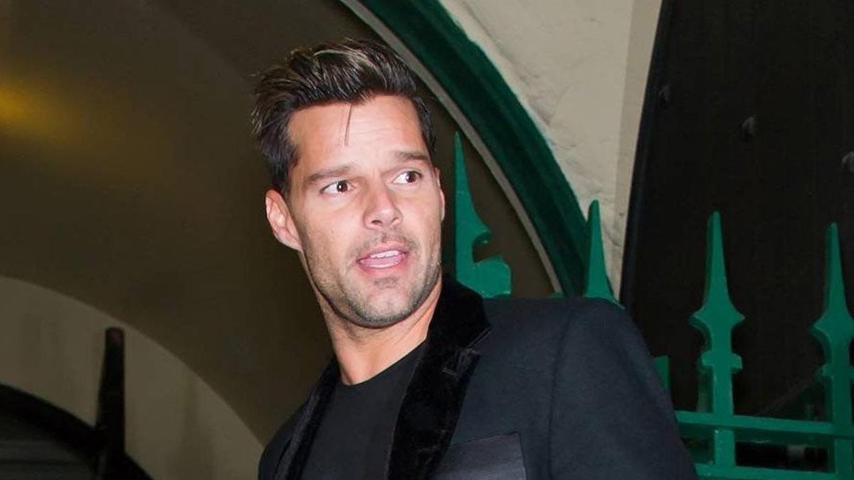 Ricky Martin pasea en calzoncillos