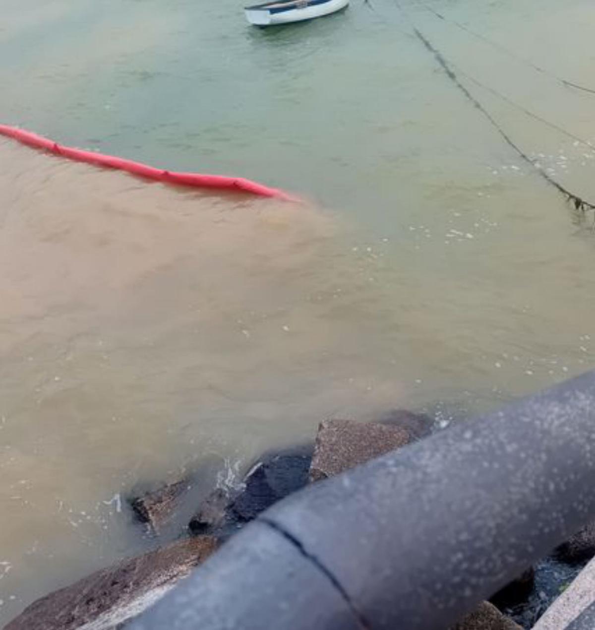 La barrera, ayer.