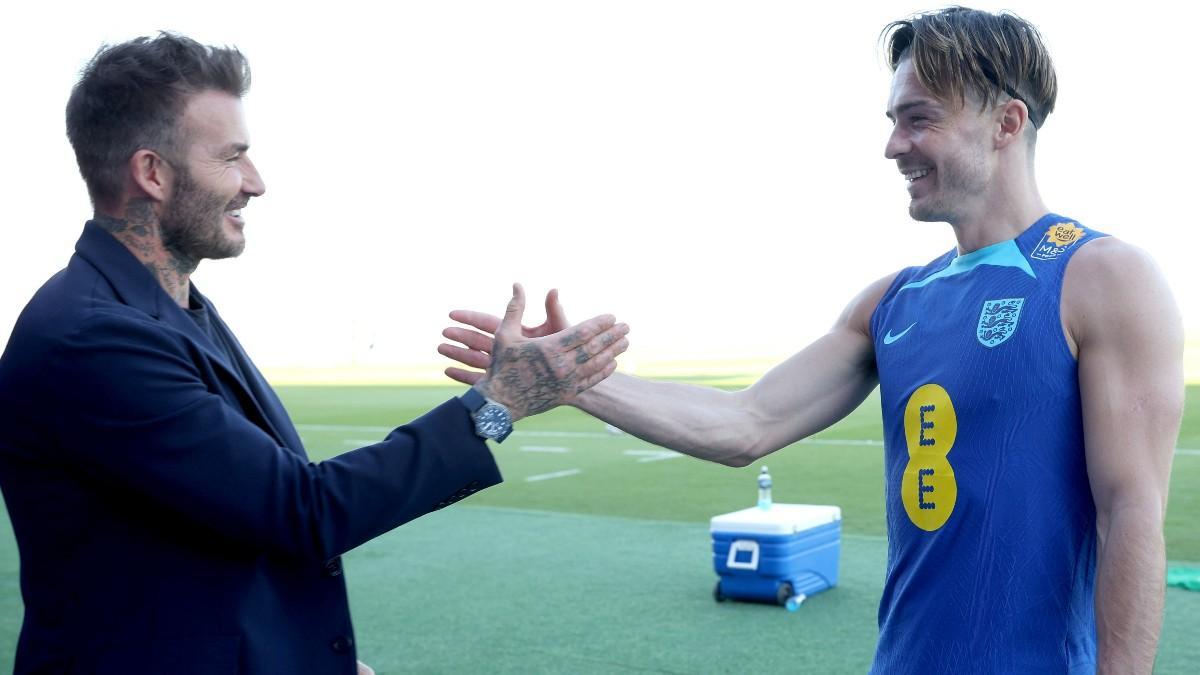 Beckham saludando a Grealish