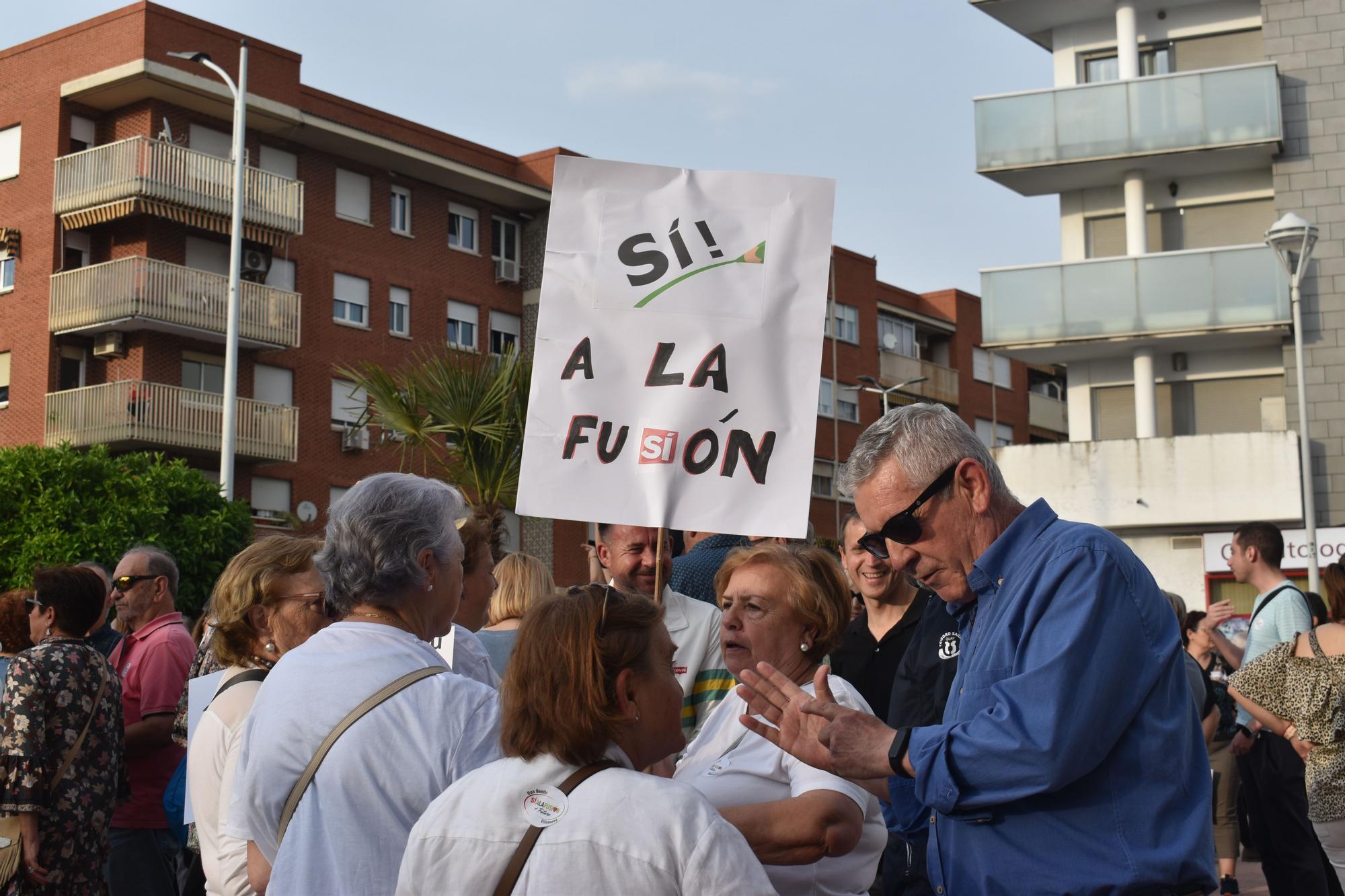 Manifestación en Don Benito por la fusión con Villanueva