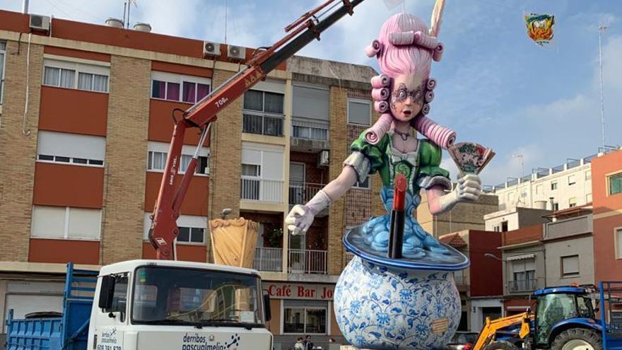 Fallas de Sueca de 2020 que tuvieron que desmontarse en marzo.