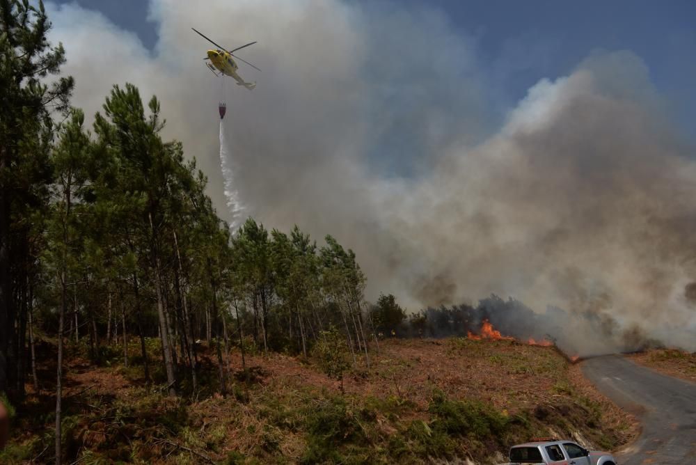 Incendio forestal en San Salvados de Meis