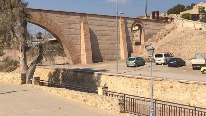 La zona del Arco de San Pedro ya no será tan accesible en fiestas.