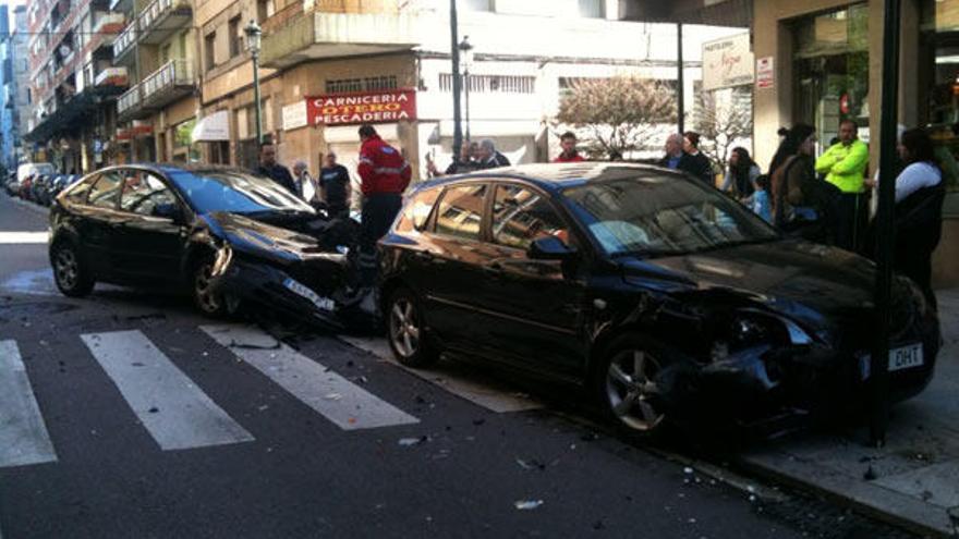 Un conductor ebrio y en sentido contrario embiste a un coche y causa 8 heridos en Vigo