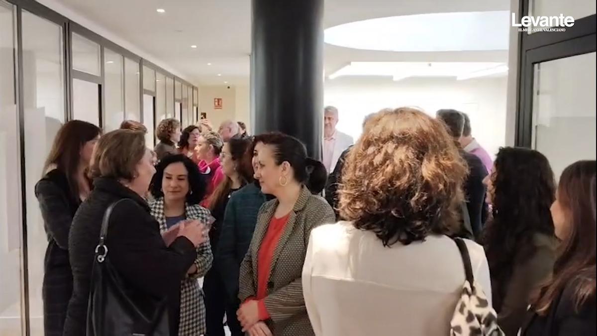 Carcaixent inaugura el nuevo centro de Servicios Sociales que evitará la dispersión y reducirá la lista de espera