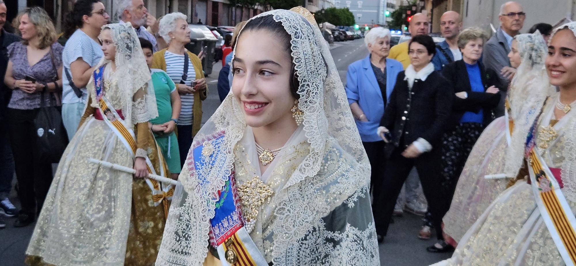 Laura, Paula, las cortes y las fallas de Zaidía acompañan al Cristo de la Fe