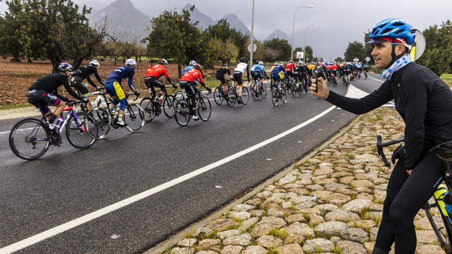 Radrennen Challenge Mallorca: Lennard Kämna stürzt, Rui Costa siegt