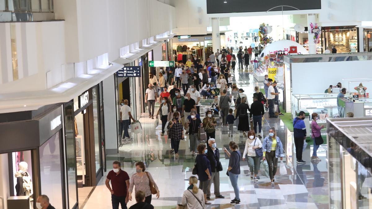 Centro Comercial l&#039;Aljub, en Elche.