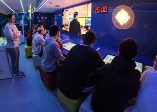 Cómo navegar de forma segura en la Red: así es el 'roadshow' del Incibe en Santa Catalina