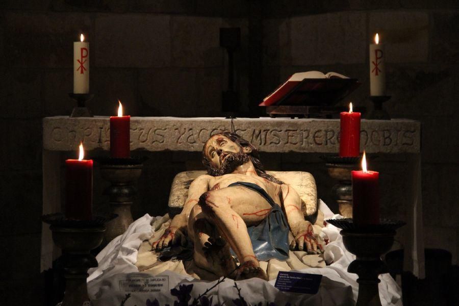 Primer Vía Crucis del Yacente