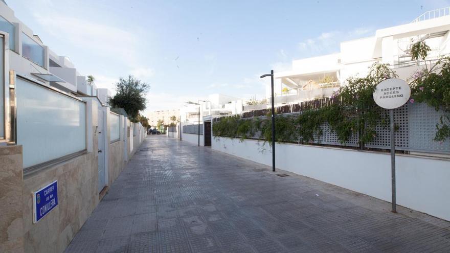 Cae desde un segundo piso cuando intentaba entrar a su casa por la ventana en Ibiza