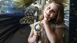 Camila, la ‘reina de oro del Carnaval’ o la niña artista que le regaló el Universo a su tía May