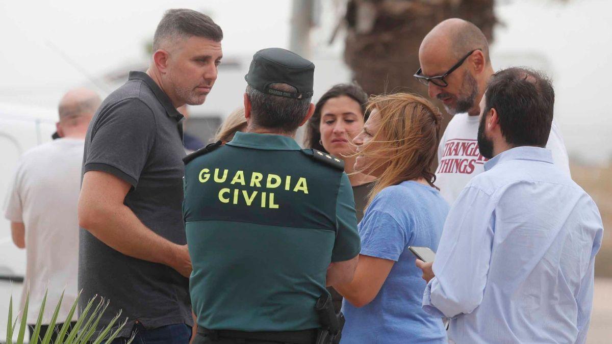 Las autoridades políticas visitan el recinto del Medusa.