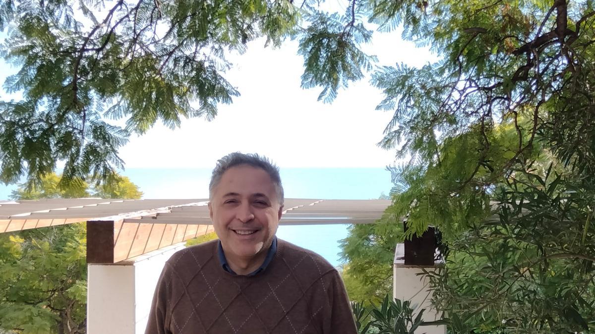 El psicoanalista italiano Domenico Cosenza