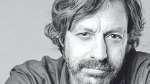 El poeta Raúl Alonso, autor del poemario Buenos aires, el ayer y el Universo
