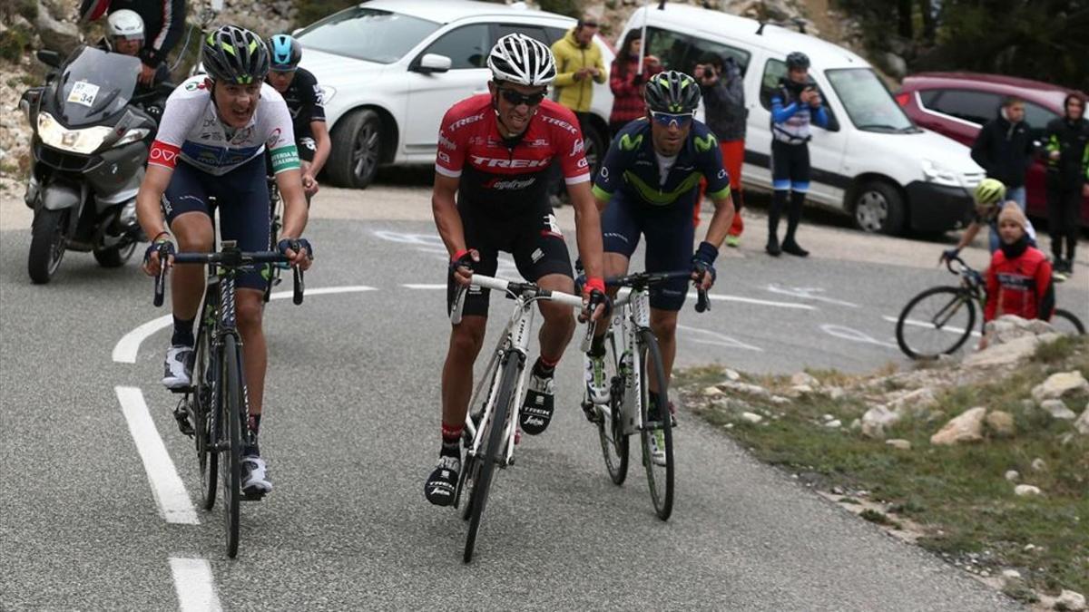 Marc Soler, el mejor joven de la Volta, haciendo su trabajo ante Contador, Valverde y Froome