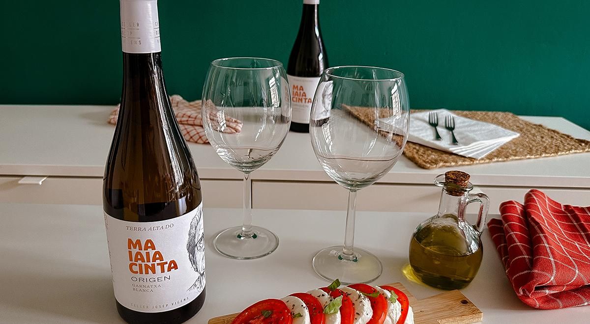 Ma iaia Cinta Origen 2022, blanco ecológico de la Terra Alta que combina precisión aromática y textura sedosa