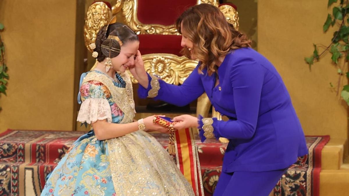 Marta y las infantiles completan una Exaltación de fuego y cristal