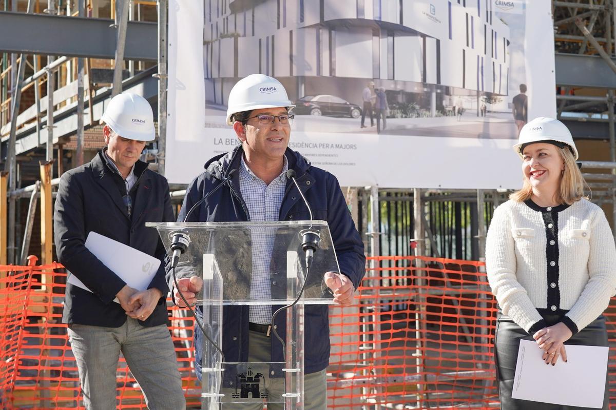 Jorge Rodríguez, junto a Natàlia Enguix, en la visita a las obras.