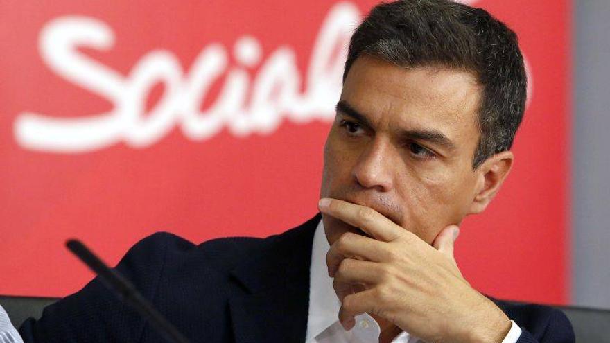 Sánchez propone incluir en la reforma constitucional el derecho a la muerte digna y el matrimonio homosexual