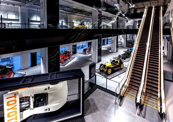 Fuji Speedway Hotel alberga un impresionante museo automovilístico en su interior.