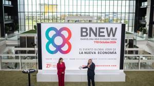 Blanca Sorigué (Directora general del CZFB) y Pere Navarro (Delegado Especial del Estado en el CZFB), en la presentación de la quinta edición del BNEW