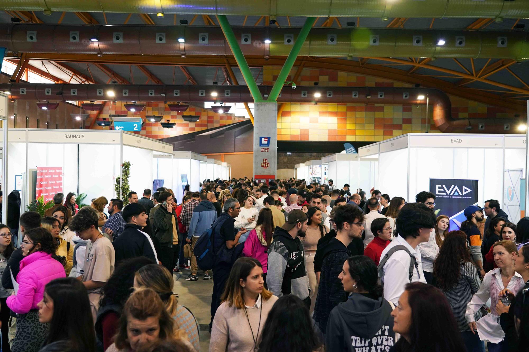 Feria de Empleo organizada por el IMFE, en el Palacio de Ferias y Congresos de la ciudad.