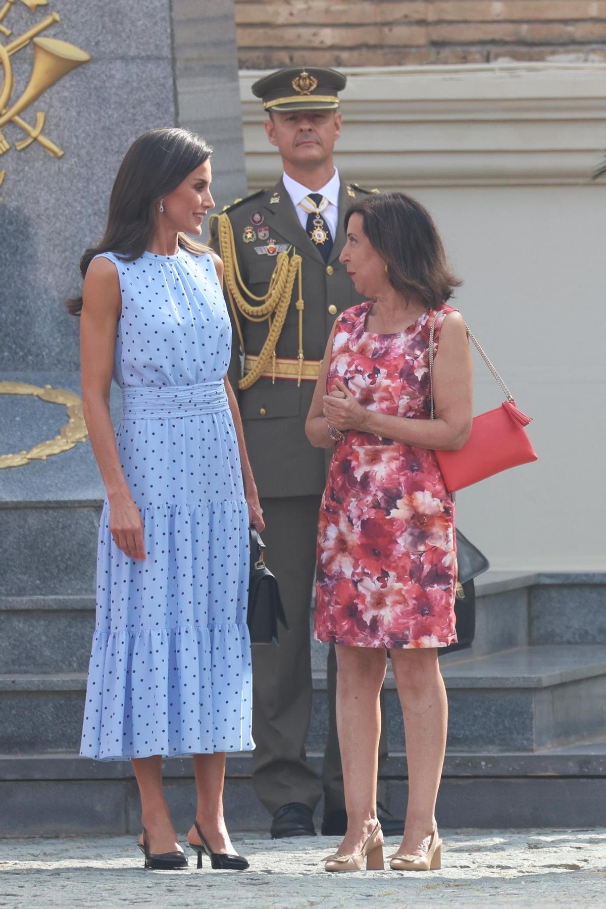 La princesa Leonor jura bandera