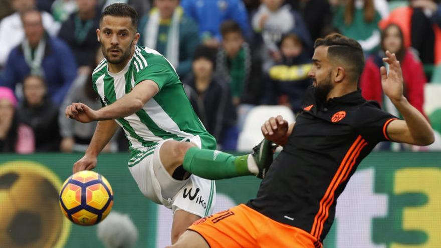 Imagen del partido entre el Betis y el Valencia