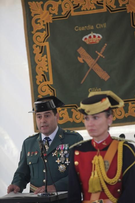 Actos del Día de la Hispanidad en la comandancia de la Guardia Civil de Gijón