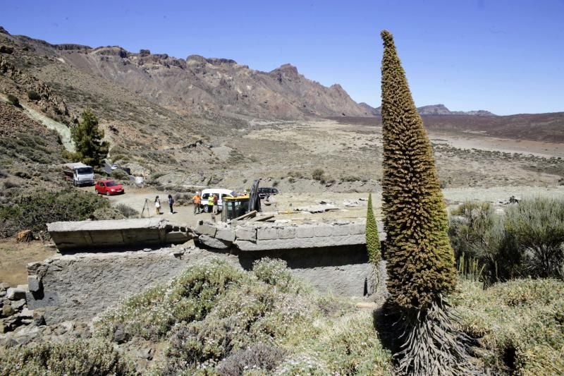 Demolición del refugio del Valle de Ucanca