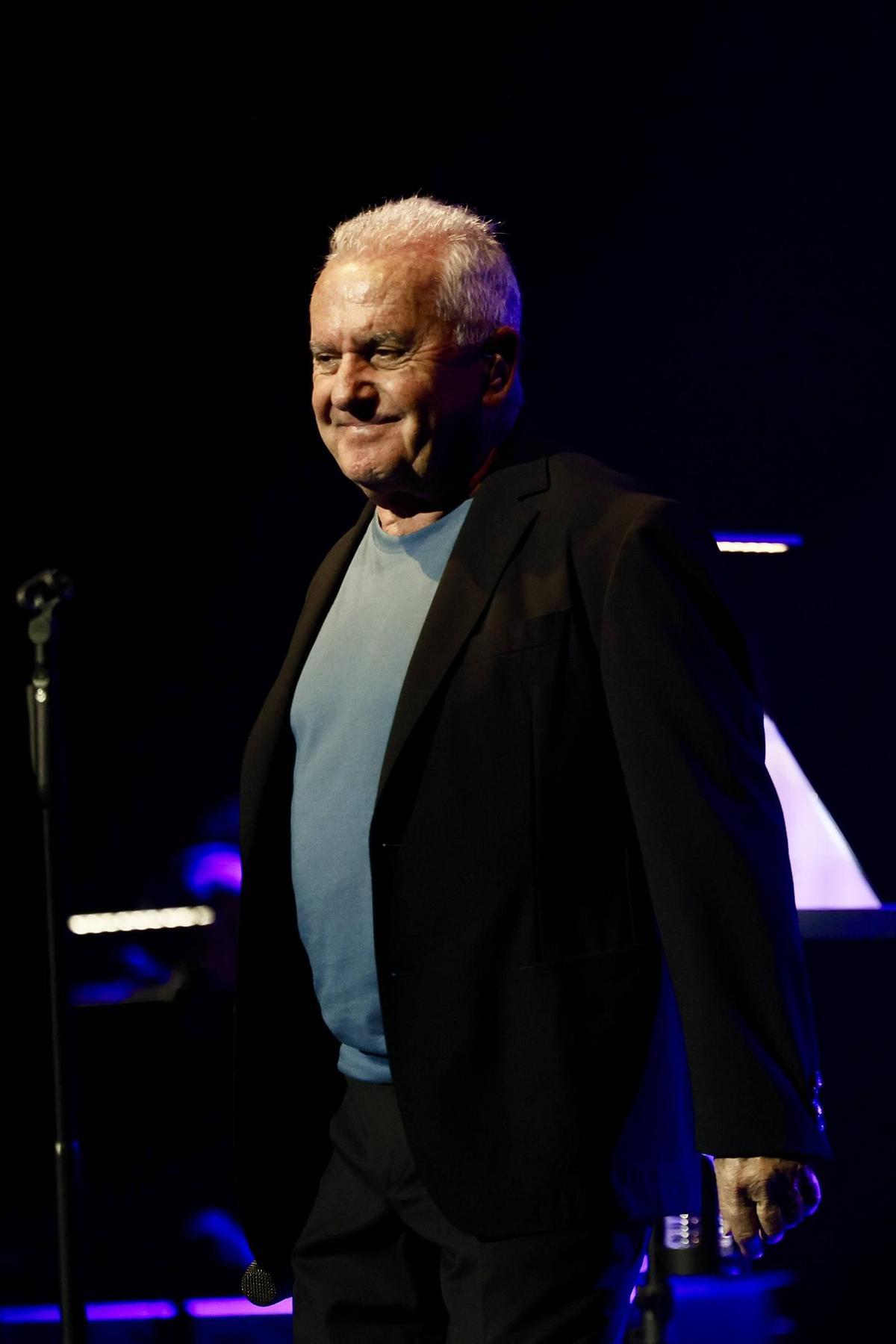 El concierto de Víctor Manuel en Gijón, en imágenes El concierto de Víctor Manuel en Gijón, en imágenes