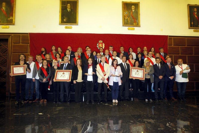 Entrega de las medallas del Ayuntamiento