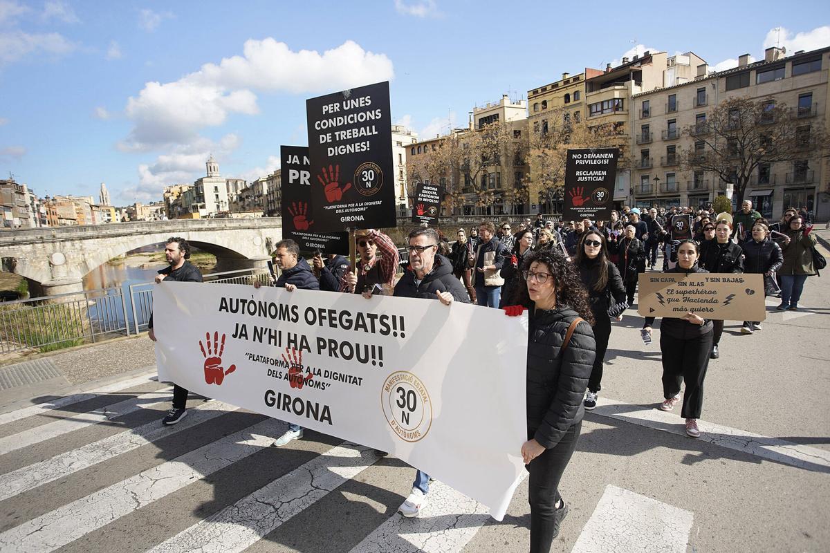 Les imatges de la manifestació dels treballadors autònoms Les imatges de la manifestació dels treballadors autònoms