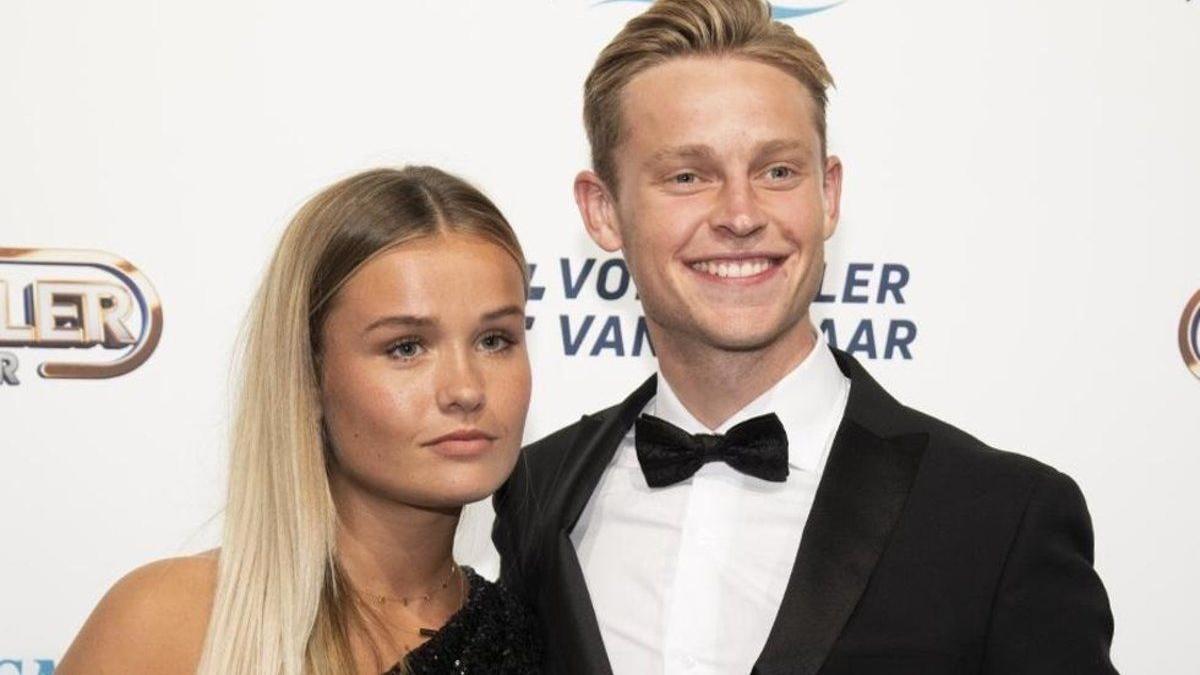 Frenkie de Jong pide matrimonio a Mikky Kiemeney y tenemos la fotografía