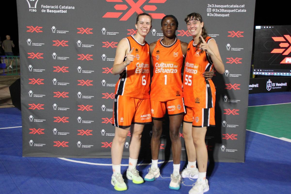 Las jugadoras del Valencia Basket 3x3 celebran el triunfo del torneo
