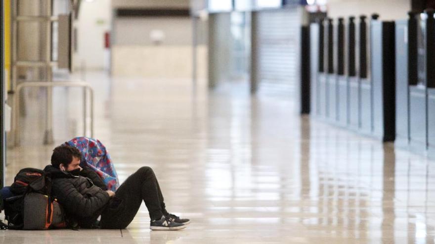 L&#039;aeroport de Barajas, pràcticament buit